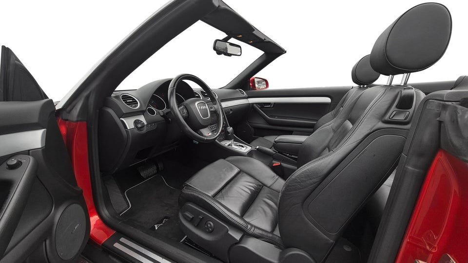 Audi A4 Cabriolet 3.2 FSI V6 Quattro S line 256 ch Automatique - image 8