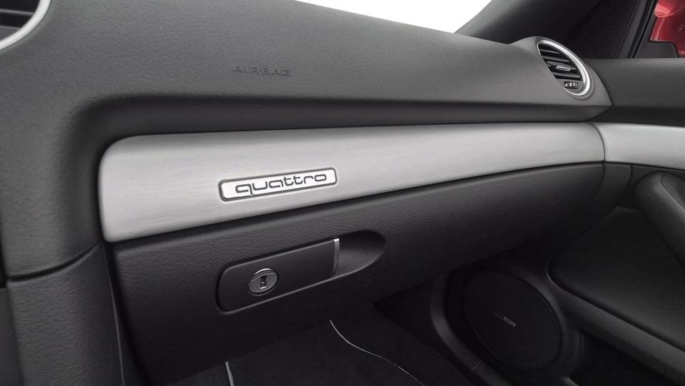 Audi A4 Cabriolet 3.2 FSI V6 Quattro S line 256 ch Automatique - image 18