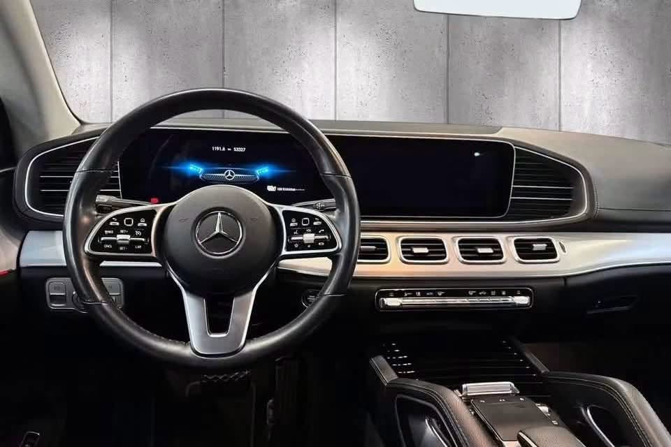 Mercedes-Benz GLE 350 Coupé 4MATIC AMG - image 4