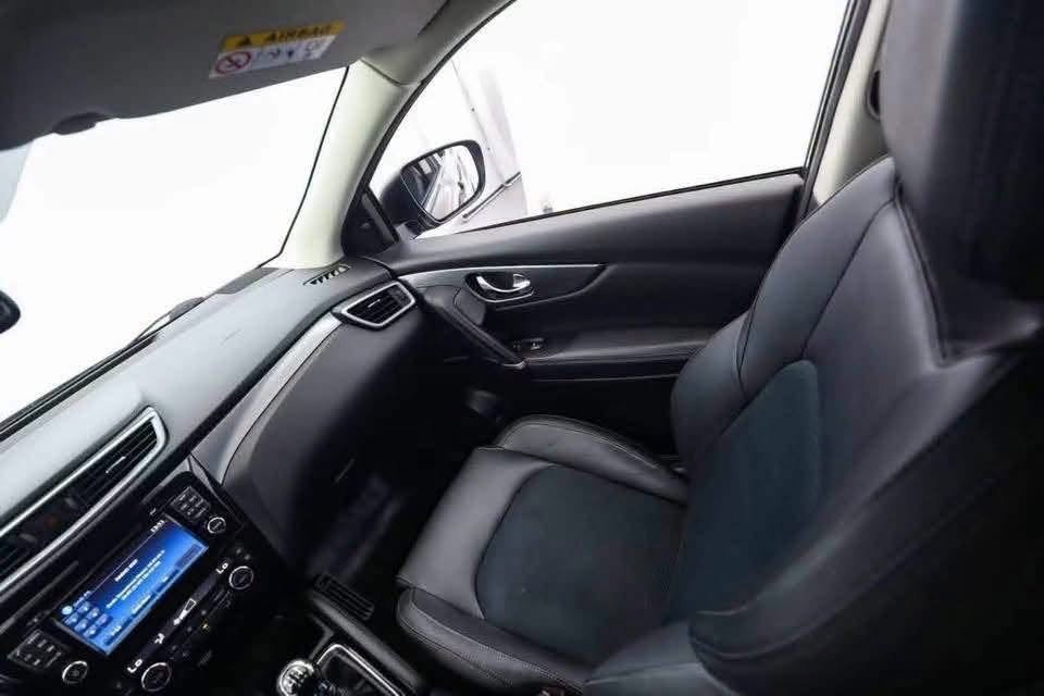 Nissan Qashqai 1.2 DIG-T Tekna - image 3