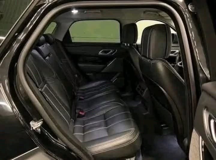 Range Rover Velar P 300 - image 4