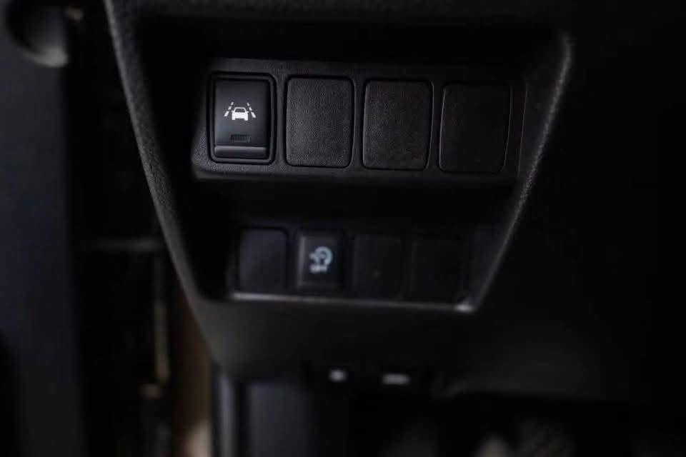 Nissan Qashqai 1.2 DIG-T Tekna - image 5