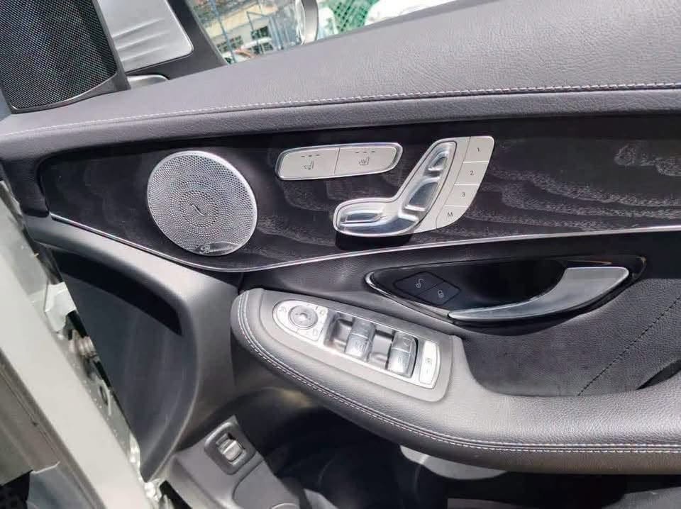 Mercedes-Benz GLC 220d 4MATIC - image 2