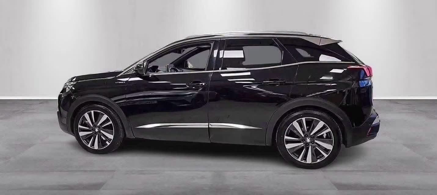 Peugeot 3008 GT Line Hybride Plug-in - image 12