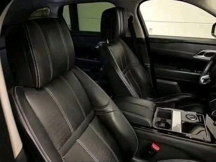 Range Rover Velar P 300 - image 18