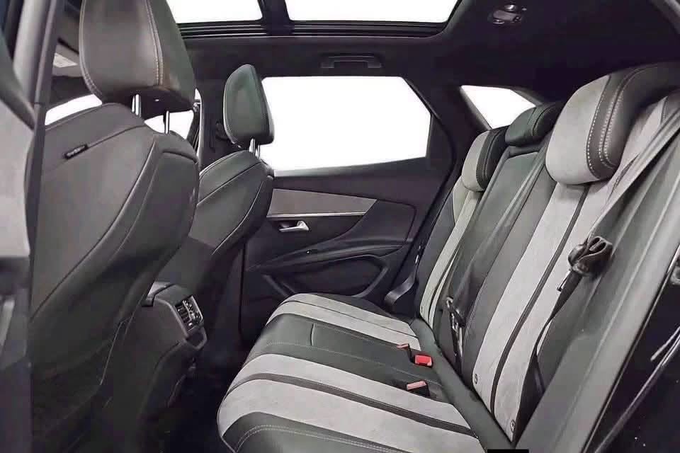 Peugeot 3008 GT Line Hybride Plug-in - image 15