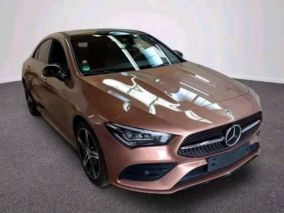 Mercedes-Benz CLA 220 d AMG Line - image 9