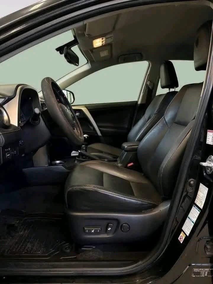 Toyota RAV4 2.0 D-4D AWD Executive - image 7