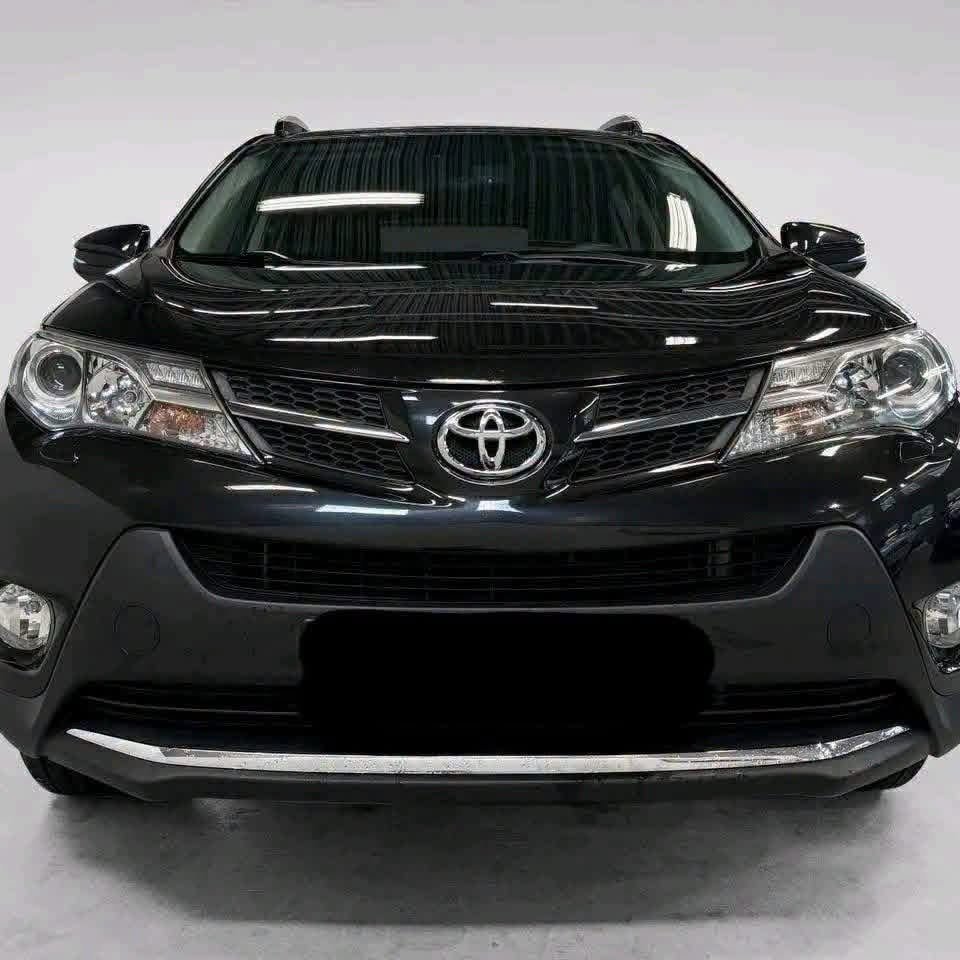Toyota RAV4 2.0 D-4D AWD Executive - image 11