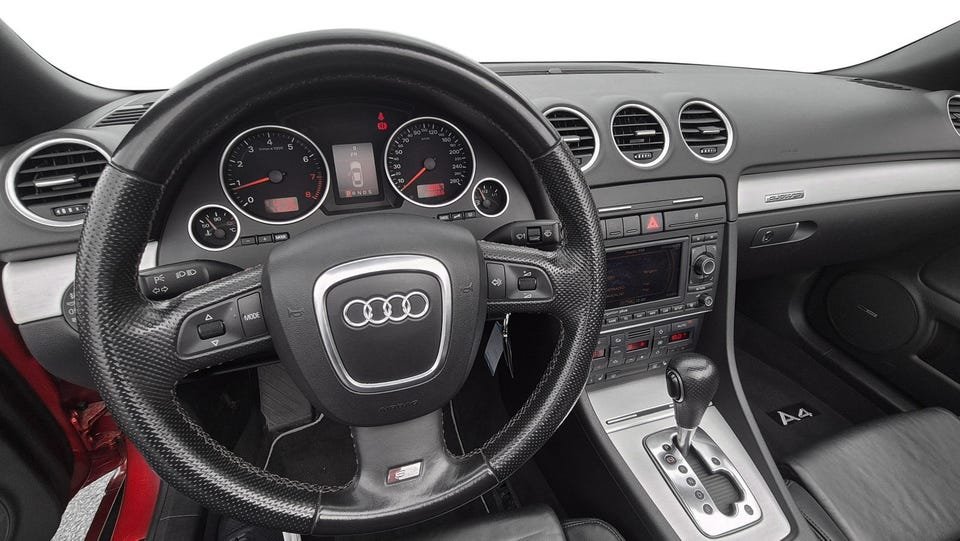Audi A4 Cabriolet 3.2 FSI V6 Quattro S line 256 ch Automatique - image 12