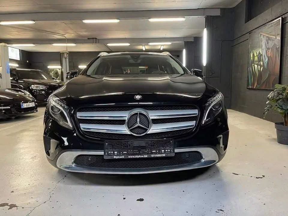 Mercedes GLA 200