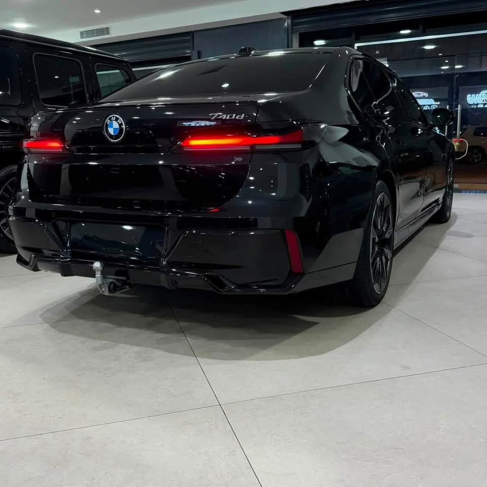 BMW 740d xDrive 2026 — 313 ch - image 10