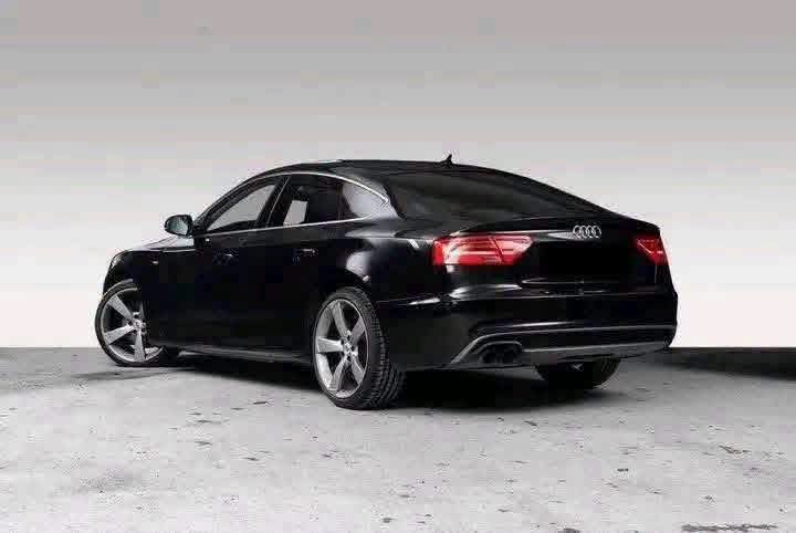 Audi A5 Sportback 2.0 TDI S-Line - image 4