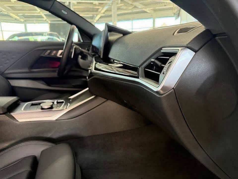 BMW 230i M Sport xDrive - image 18