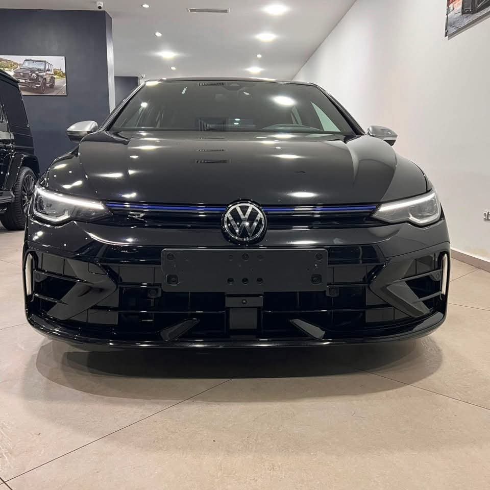 Volkswagen Golf R — 2025 - image 4