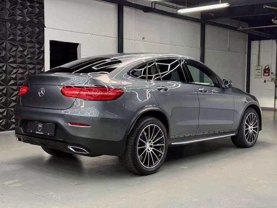 Mercedes-Benz GLC 250 d Coupé 4MATIC AMG - image 13