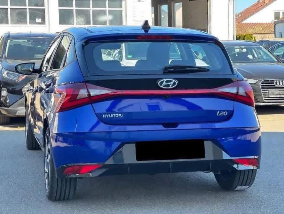 Hyundai i20 Intro Edition - image 5