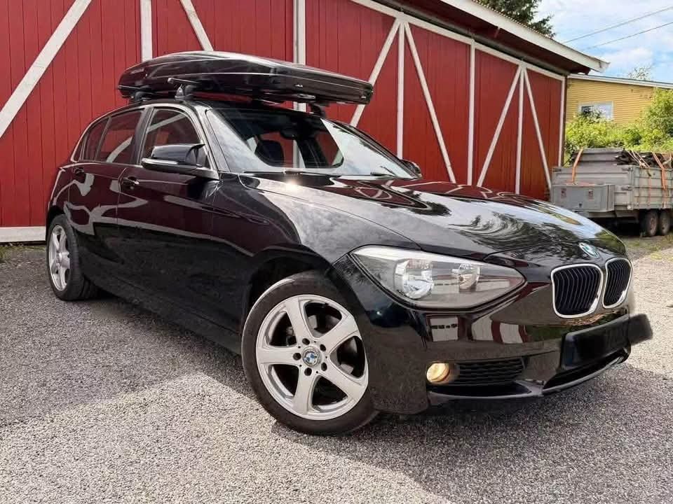BMW 116d Advantage Edition - image 2