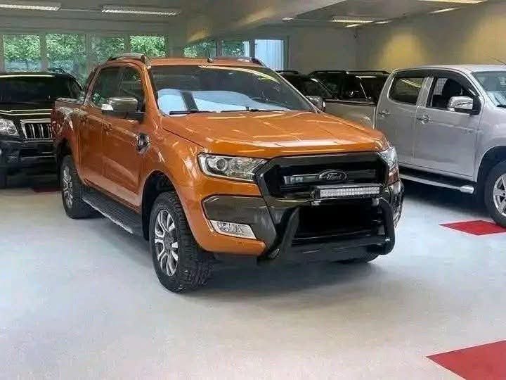 Ford Ranger Wildtrak - image 4
