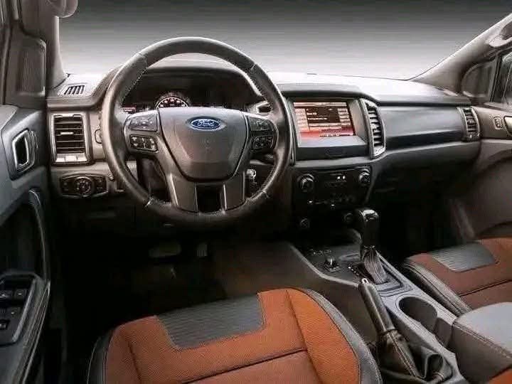 Ford Ranger Wildtrak - image 14