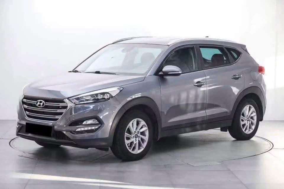 Hyundai Tucson 1.7 CRDi - image 9