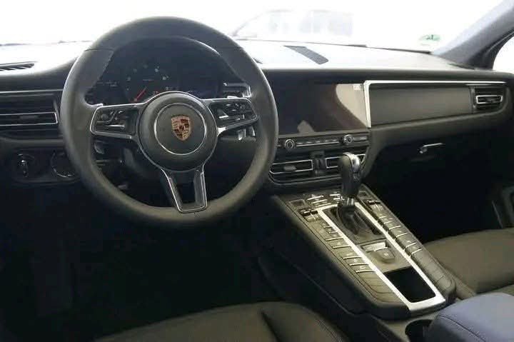 Porsche Macan NAVIPLUS-SHZ-FULL - image 11
