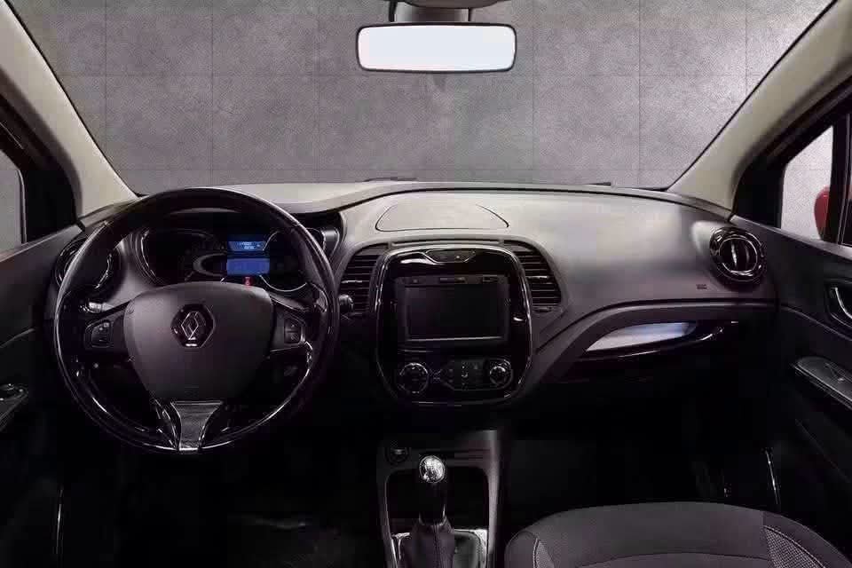 Renault Captur 1.0 Essence - image 3