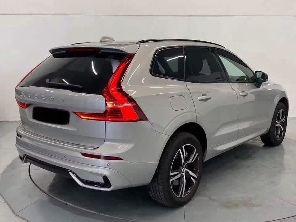 Volvo XC60 - image 2