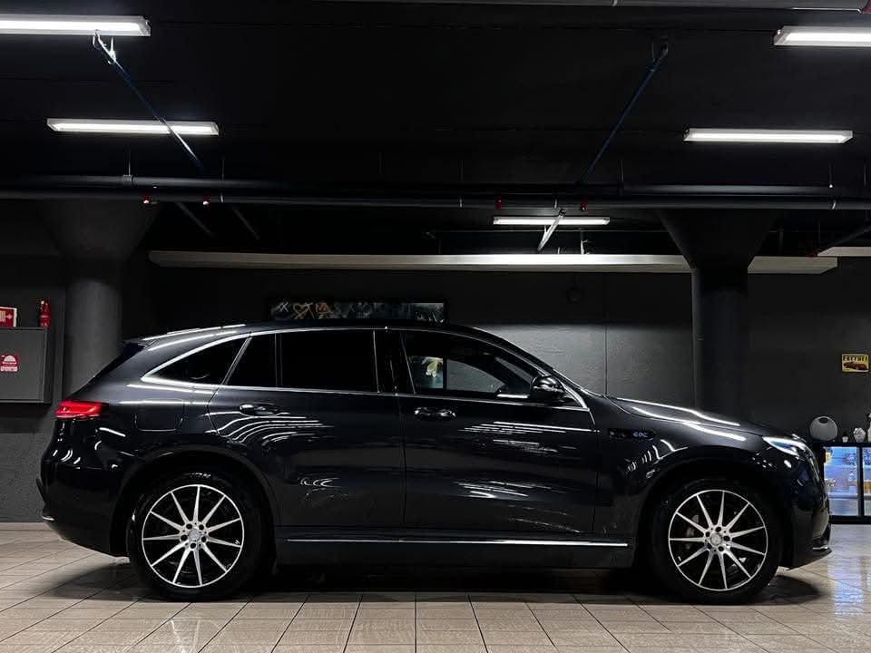 Mercedes-Benz EQC 400 4MATIC - image 6