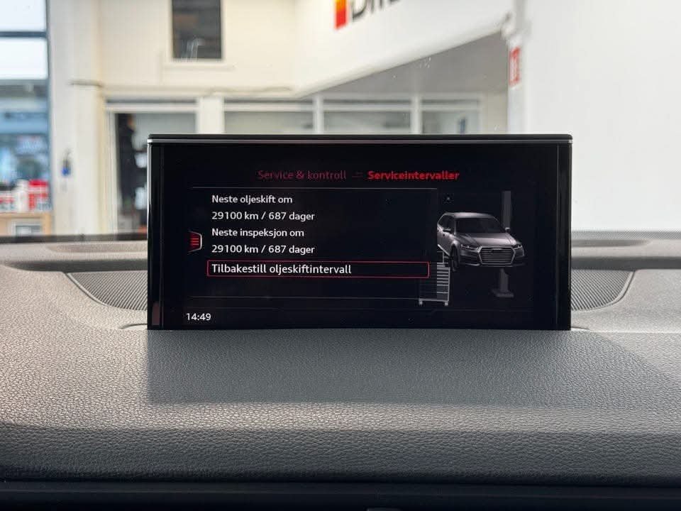 Audi Q7 SUV - image 31