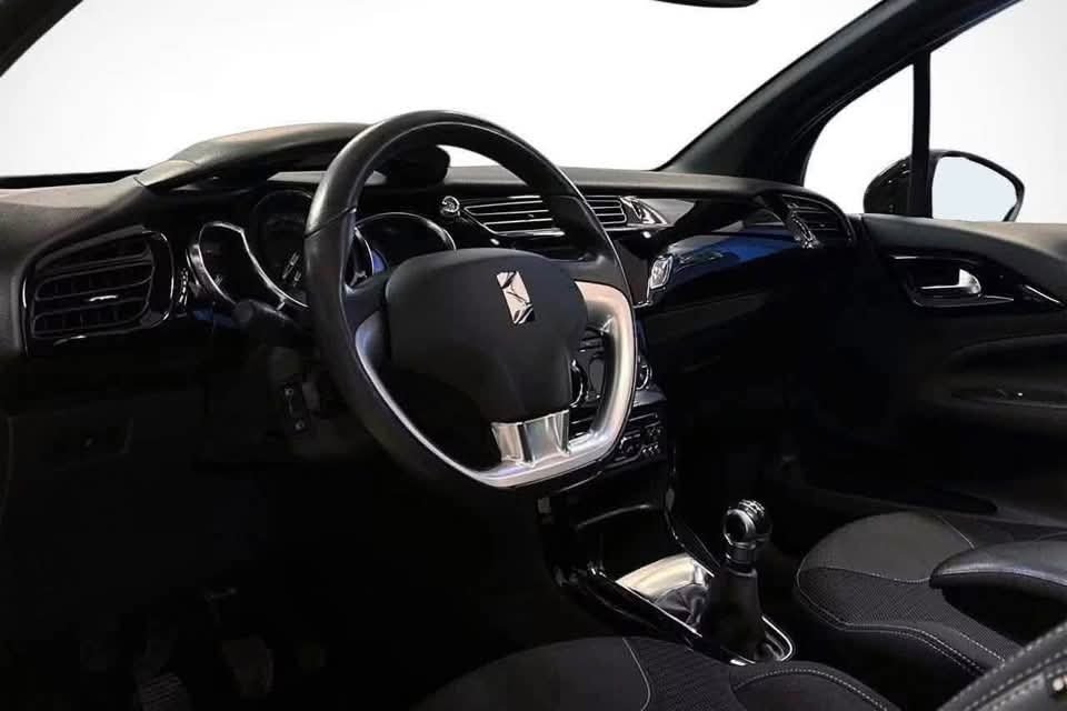 Citroën DS3 Cabriolet - image 25