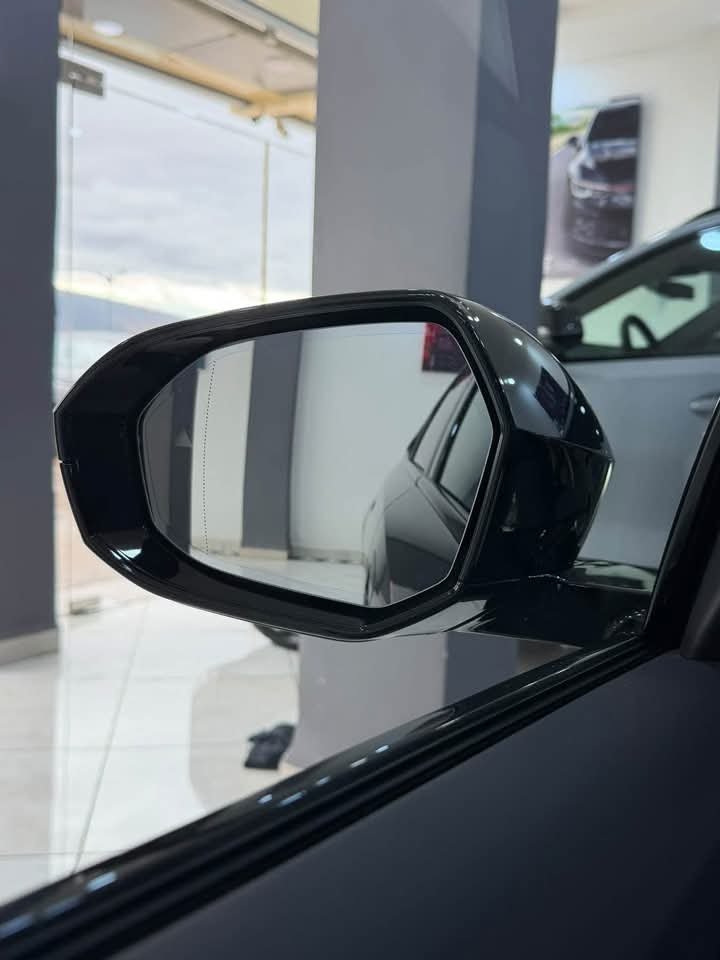 BMW 520d xDrive Black Edition - image 19