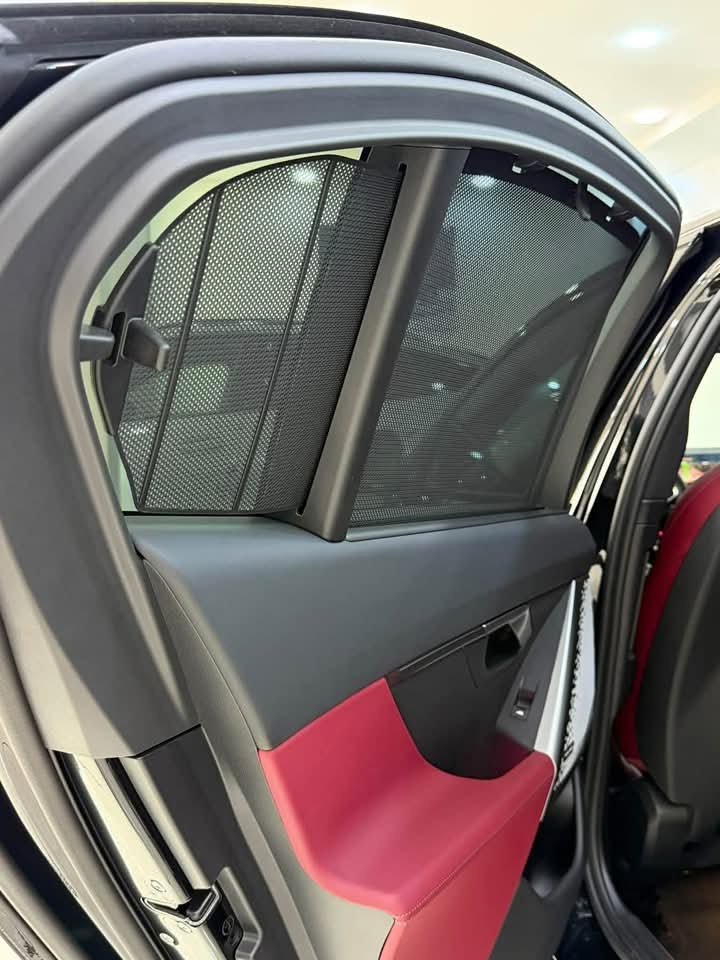 BMW 520d xDrive Black Edition - image 20