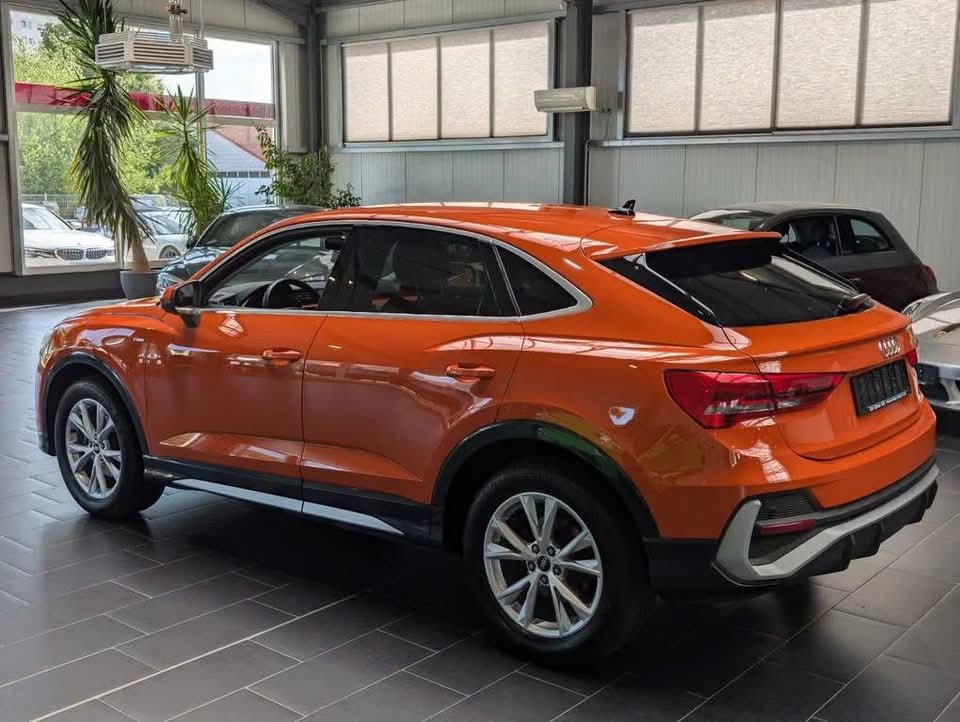 Audi Q3 Sportback 35 TDI S line - image 9