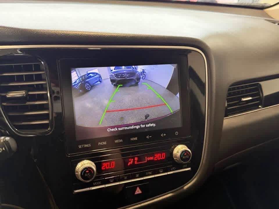 Mitsubishi Outlander PHEV. - image 4