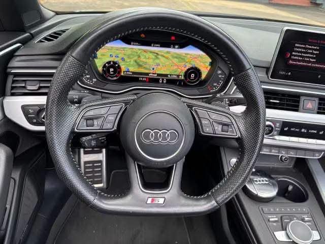 Audi Cabriolet - image 9