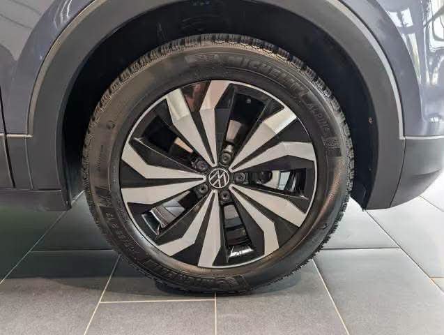 Volkswagen T-Cross - image 13