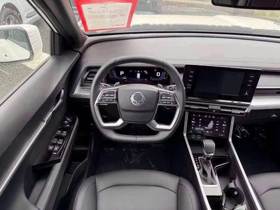 SsangYong Torres - image 3
