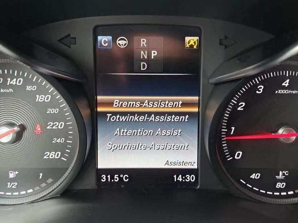 Mercedes-Benz GLC 250 Coupé 4MATIC AMG - image 7