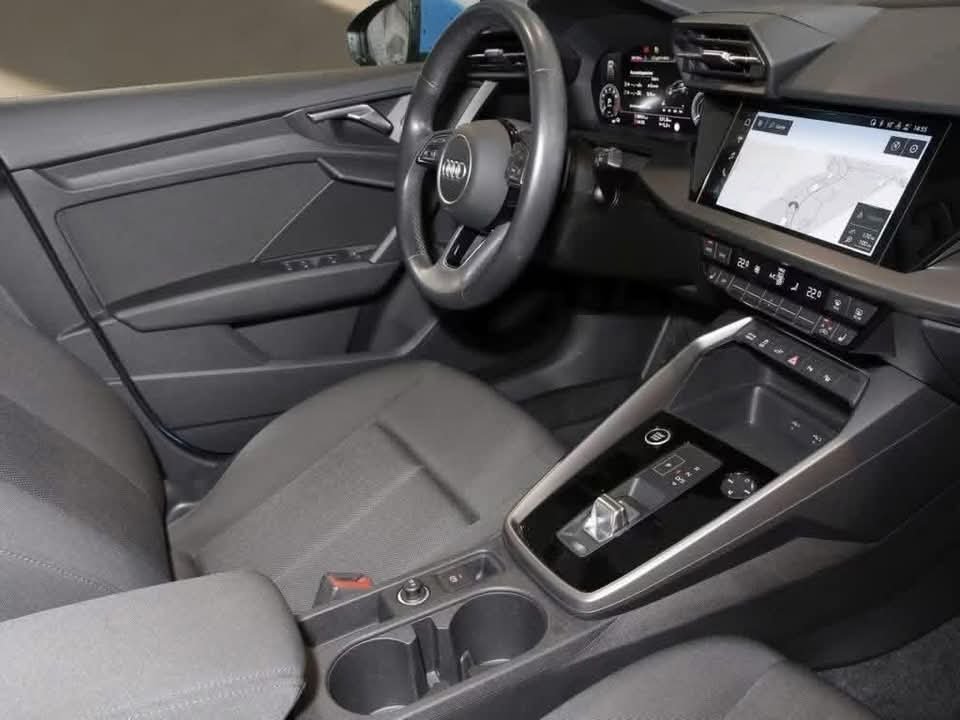 Audi A3 Sportback 40 TFSI e S line - image 6