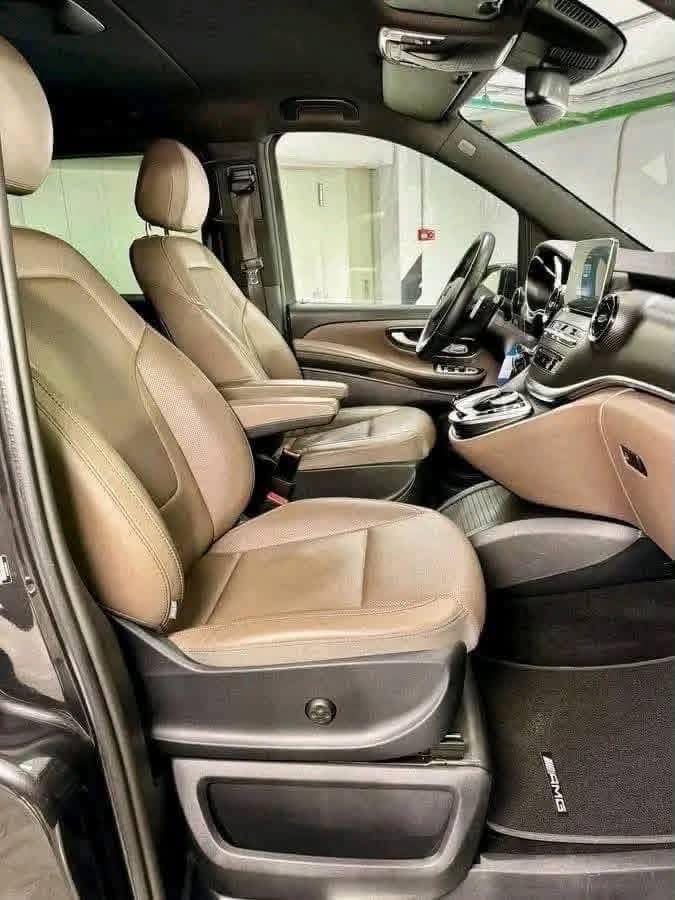 Mercedes-Benz V-Class 300 d Long II - image 8