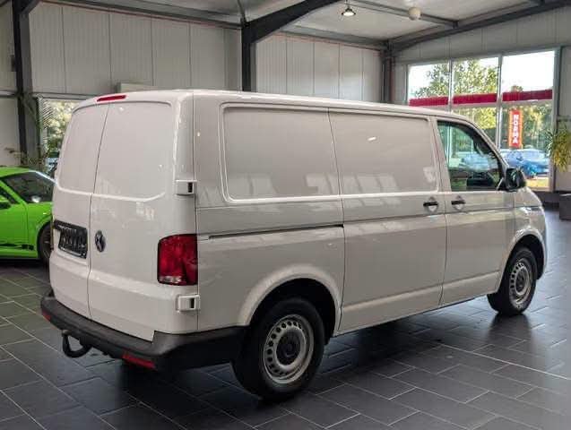 Volkswagen Transporter T6.1 2.0 TDI - image 6