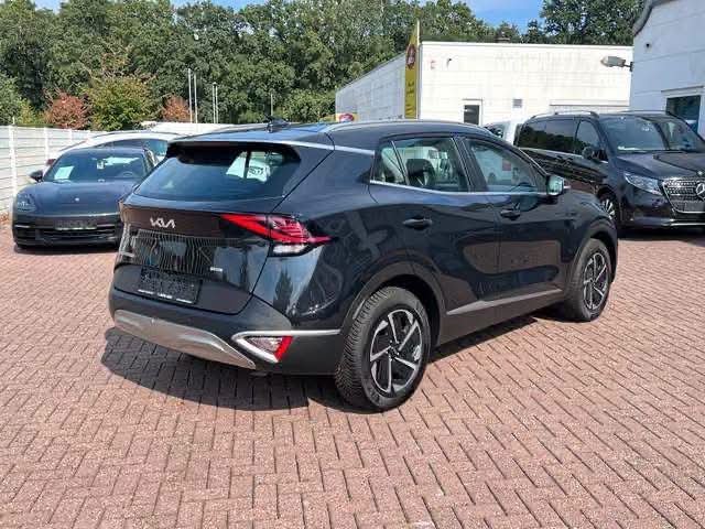 Kia Sportage Hybrid - image 6