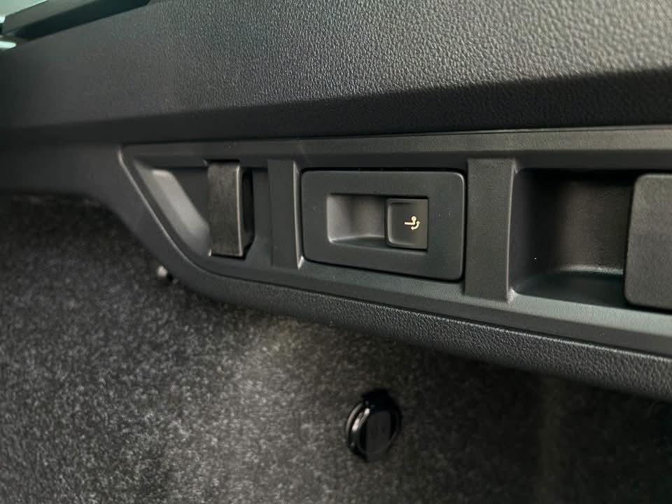 Škoda Octavia Combi RS 2.0 TSI - image 15