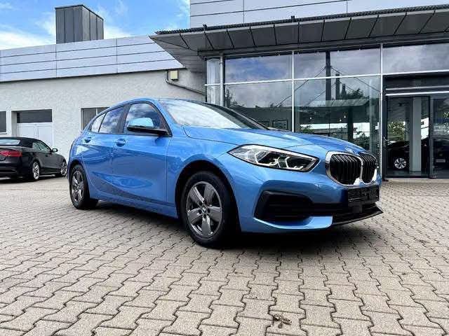 BMW 116d Advantage - image 2