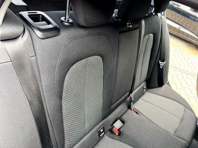 BMW 116d Advantage - image 19