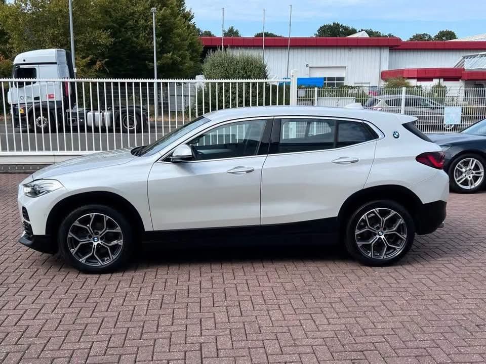 BMW X2 sDrive18i - image 3