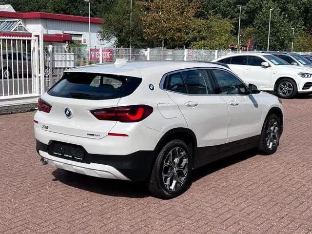 BMW X2 sDrive18i - image 4