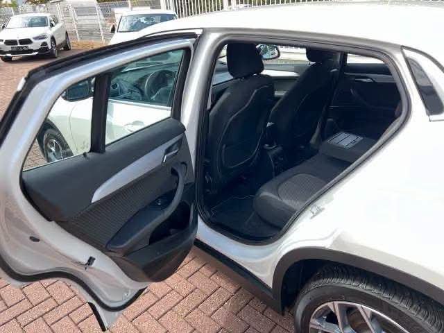 BMW X2 sDrive18i - image 22