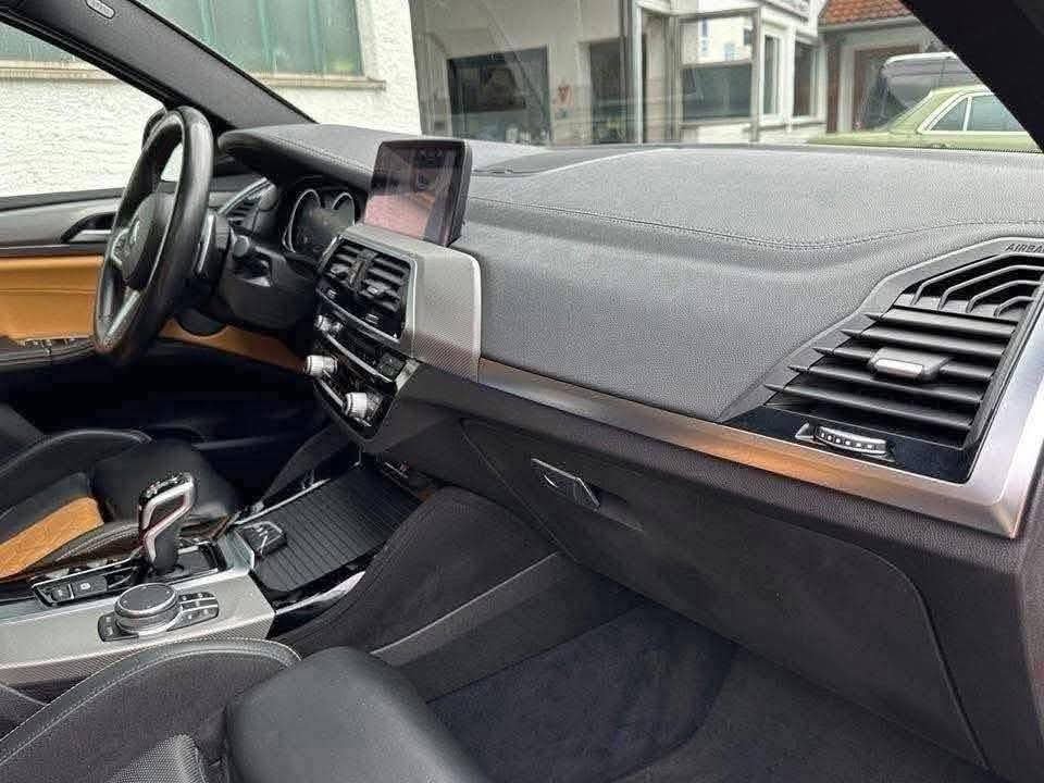 BMW X4 M (F98) - image 11